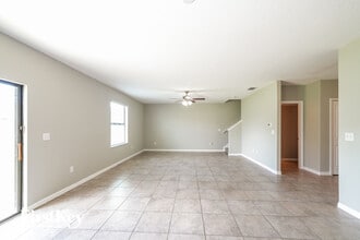 9624 Sage Creek Dr in Riverview, FL - Building Photo - Building Photo