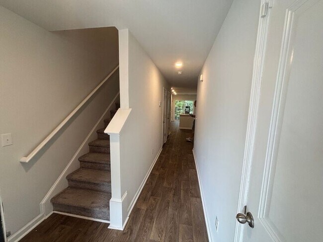 4702 Palm View Cir in North Charleston, SC - Building Photo - Building Photo
