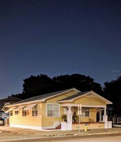 1520 E 21st Ave in Tampa, FL - Building Photo