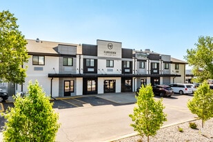Floyd River Flats in Sioux City, IA - Building Photo