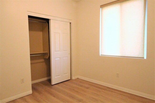property at 844 N Cottonwood Wash Dr