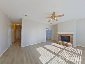 925 Buffalo Springs Dr in Fort Worth, TX - Building Photo - Building Photo