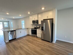 14886 Ravenel Dr in Harvest, AL - Building Photo - Building Photo