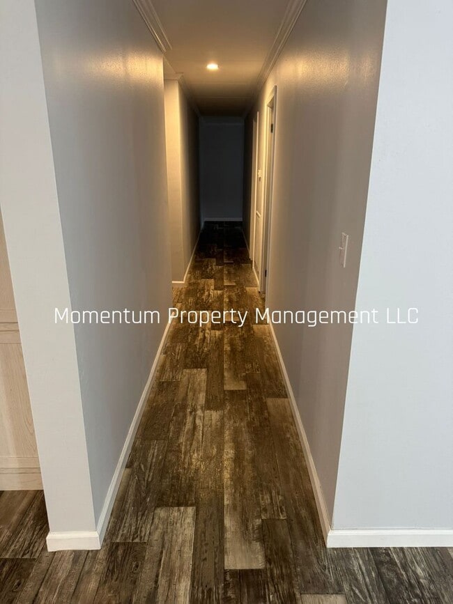 property at 7203 Sunnyside Dr