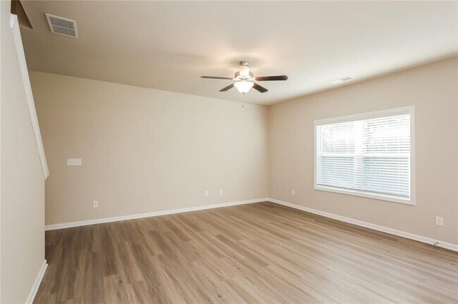 3421 Sugarberry Dr in Gainesville, GA - Building Photo - Building Photo