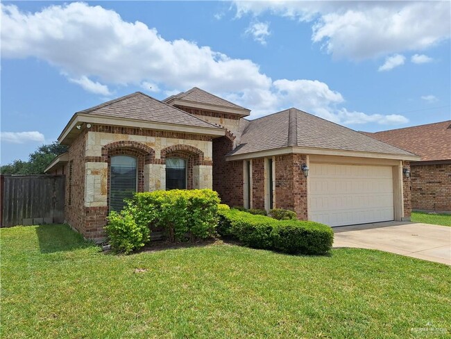 2212 N Ruby St in Edinburg, TX - Building Photo - Building Photo