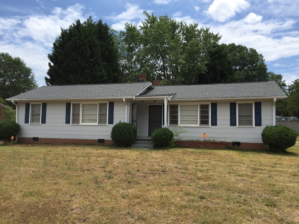 40 Echols Dr-Unit -1 in Greenville, SC - Building Photo