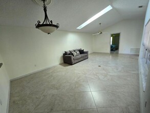 17816 SE 115th Ct in Summerfield, FL - Foto de edificio - Building Photo