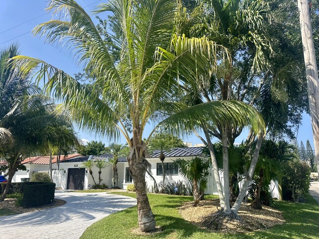 property at 801 NW 6th Dr