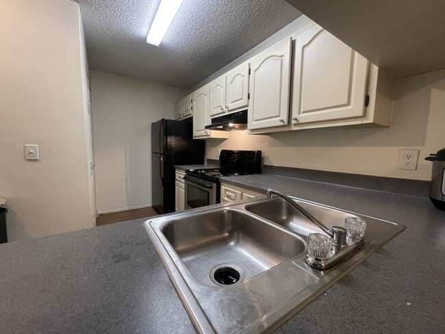 656 Kenwick Cir in Casselberry, FL - Building Photo - Building Photo