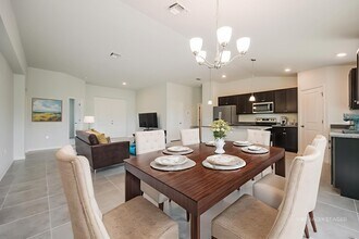1035 Bassinger Ave S in Lehigh Acres, FL - Foto de edificio - Building Photo