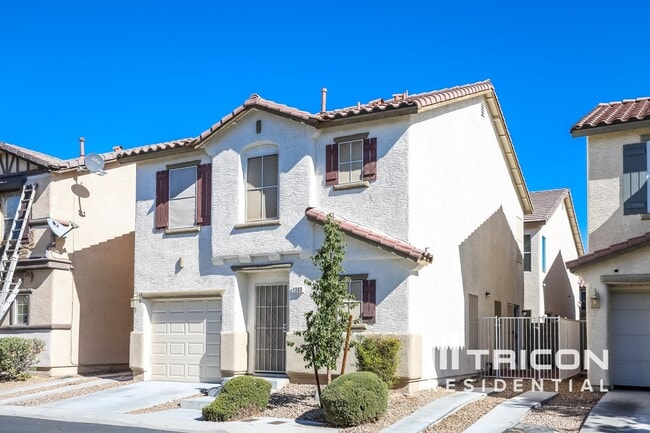 1300 Golden Apple St in Las Vegas, NV - Building Photo - Building Photo