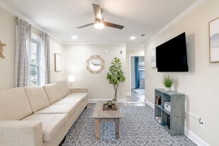 2863 Potter Dr in Mobile, AL - Building Photo