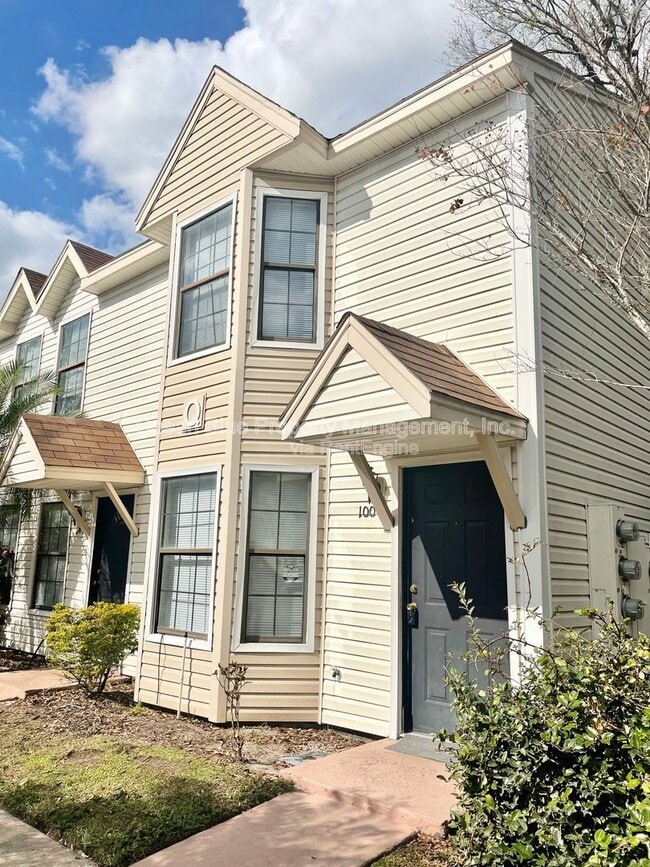 property at 2302 S Maki Rd