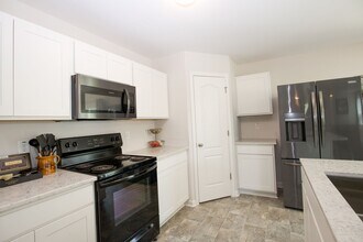 162 Ryan's Run Ln in Raeford, NC - Building Photo - Building Photo