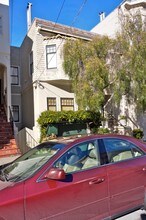2622-2624 Greenwich St in San Francisco, CA - Building Photo - Building Photo