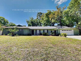 111 Fox Valley Ct in Longwood, FL - Building Photo