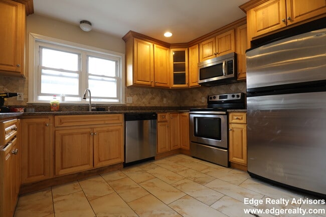 property at 20 Cummings Rd