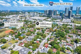 168 NW 32nd St in Miami, FL - Building Photo - Building Photo