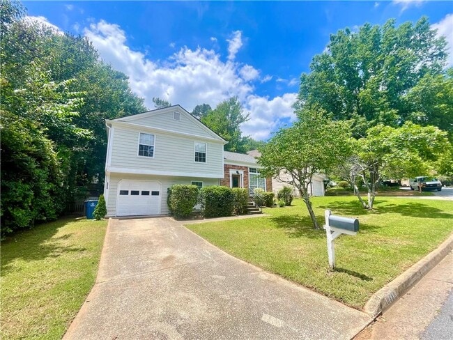 property at 10680 Mortons Crossing