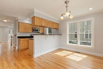 58 Holton St in Boston, MA - Building Photo - Building Photo