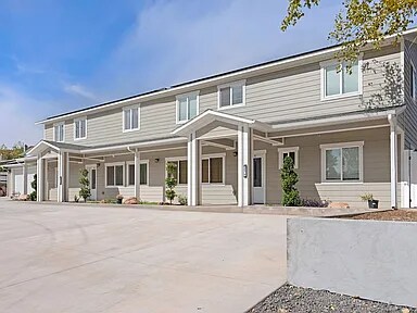 380 Utah Ave in Hildale, UT - Building Photo - Building Photo