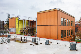 C-Channel Lofts in Portland, OR - Building Photo - Building Photo