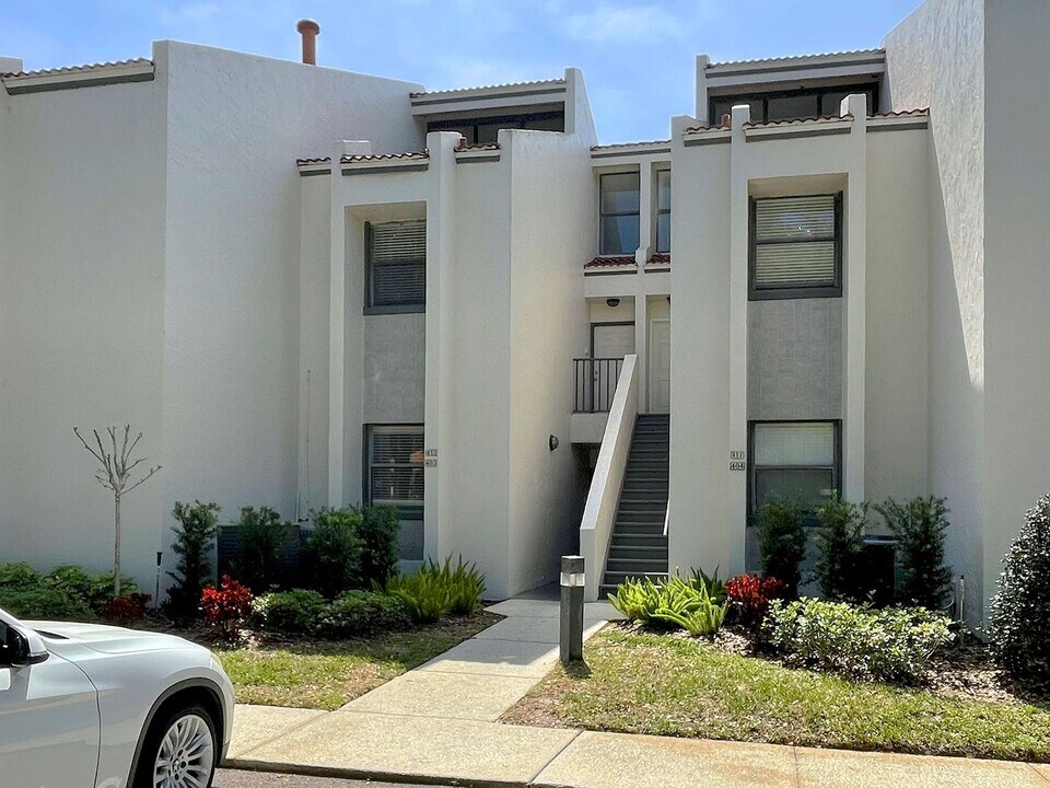 415 Laurel Cove Way in Winter Haven, FL - Building Photo