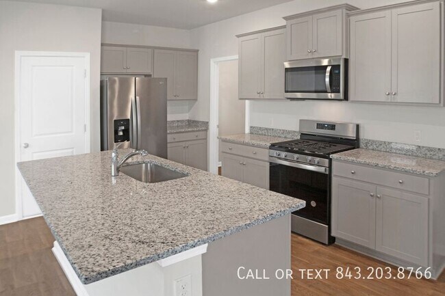 515 Lk Rdg Blvd in Summerville, SC - Building Photo - Building Photo