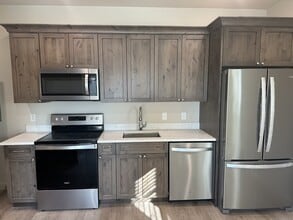 4 Laurel Hill Dr in South Burlington, VT - Building Photo - Building Photo