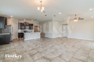 10126 Andean Fox Dr in Jacksonville, FL - Building Photo - Building Photo