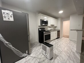 2 Hawthorne Pl, Unit 3M in Boston, MA - Building Photo - Building Photo