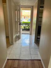 2460 Northside Dr in Clearwater, FL - Building Photo - Building Photo