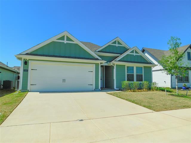 11217 Pecan Crk Dr in Aubrey, TX - Building Photo - Building Photo