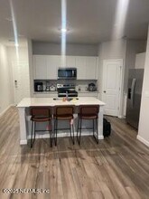 10661 Waterfield Rd in Jacksonville, FL - Building Photo - Building Photo
