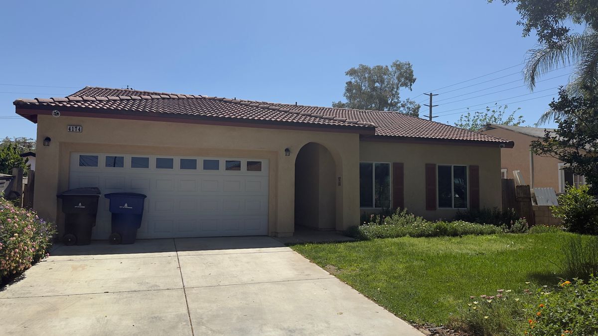 4176 Douglass Ave in Riverside, CA - Building Photo
