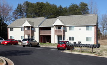 Rowell Apartments in Rockwell, NC - Building Photo - Building Photo