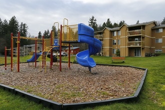 Conifer Woods Apartments in Port Orchard, WA - Building Photo - Building Photo