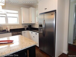 714 E University Ave in Royal Oak, MI - Building Photo - Building Photo