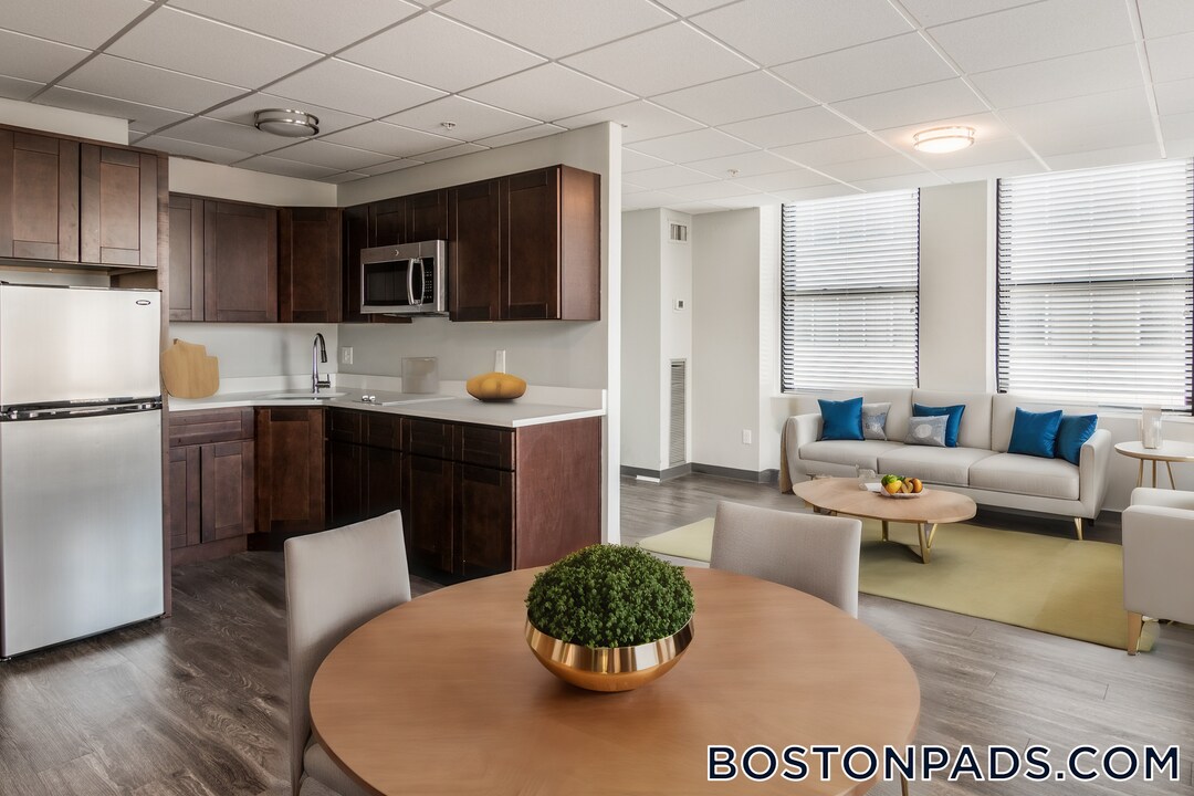 507 Main St in Worcester, MA - Foto de edificio