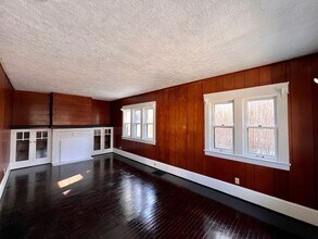 285 Bowmanville St in Akron, OH - Building Photo - Building Photo