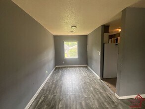 411 Elm Ave in Jasper, TN - Building Photo - Building Photo