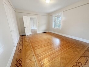 611 Main St in Greenport, NY - Building Photo - Building Photo