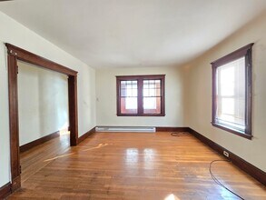 23 Lowe St in Quincy, MA - Building Photo - Building Photo