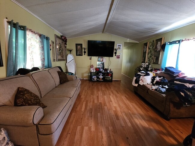 516 San Mateo Ave in Gerber, CA - Building Photo - Building Photo