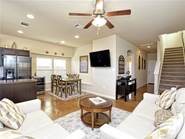 4614 Truth Wy in Austin, TX - Building Photo - Building Photo