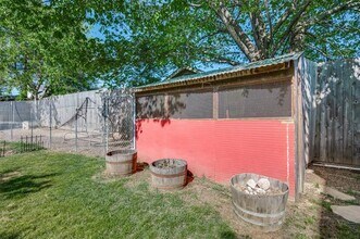 3305 Oakdale Ct in Hurst, TX - Building Photo - Building Photo
