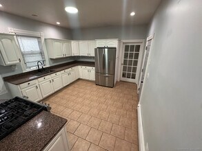 141 Ashley St in Hartford, CT - Building Photo - Building Photo