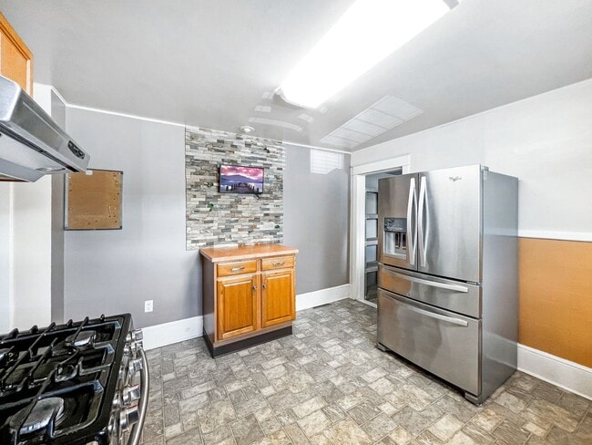 716 7th Ave in Williamsport, PA - Building Photo - Building Photo