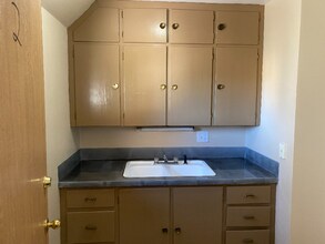 227 Central Ave S in Valley City, ND - Building Photo - Building Photo